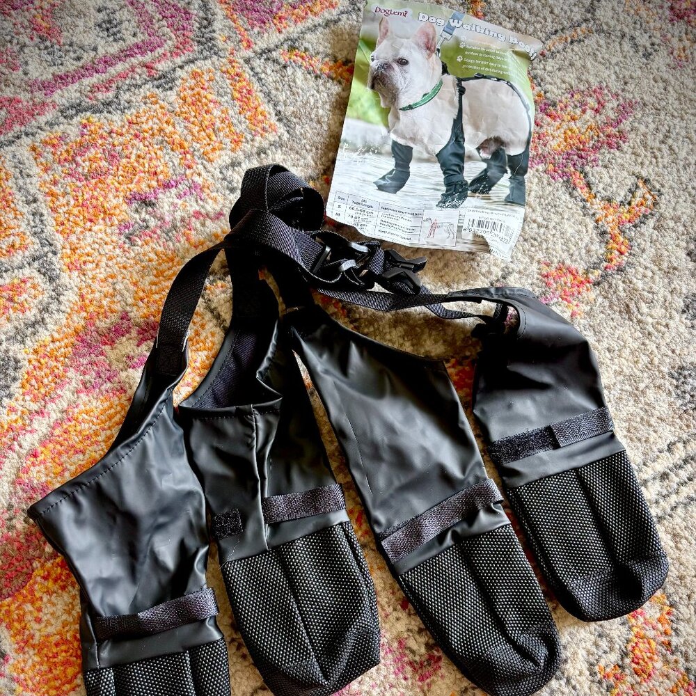 7/$20 Dog Waterproof Harness Booties - Black💥 7/$20